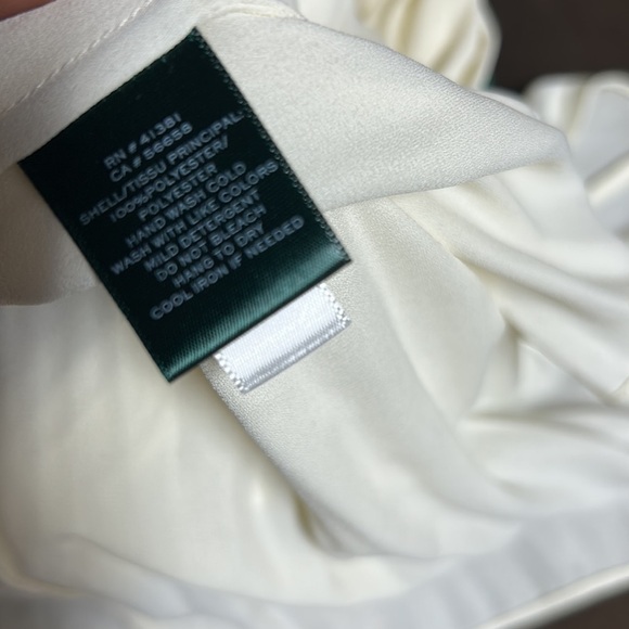 Lauren Ralph Lauren Hi Neck Off White Mini Pleat Peep Shoulder Blouse XS/S - Picture 4 of 11